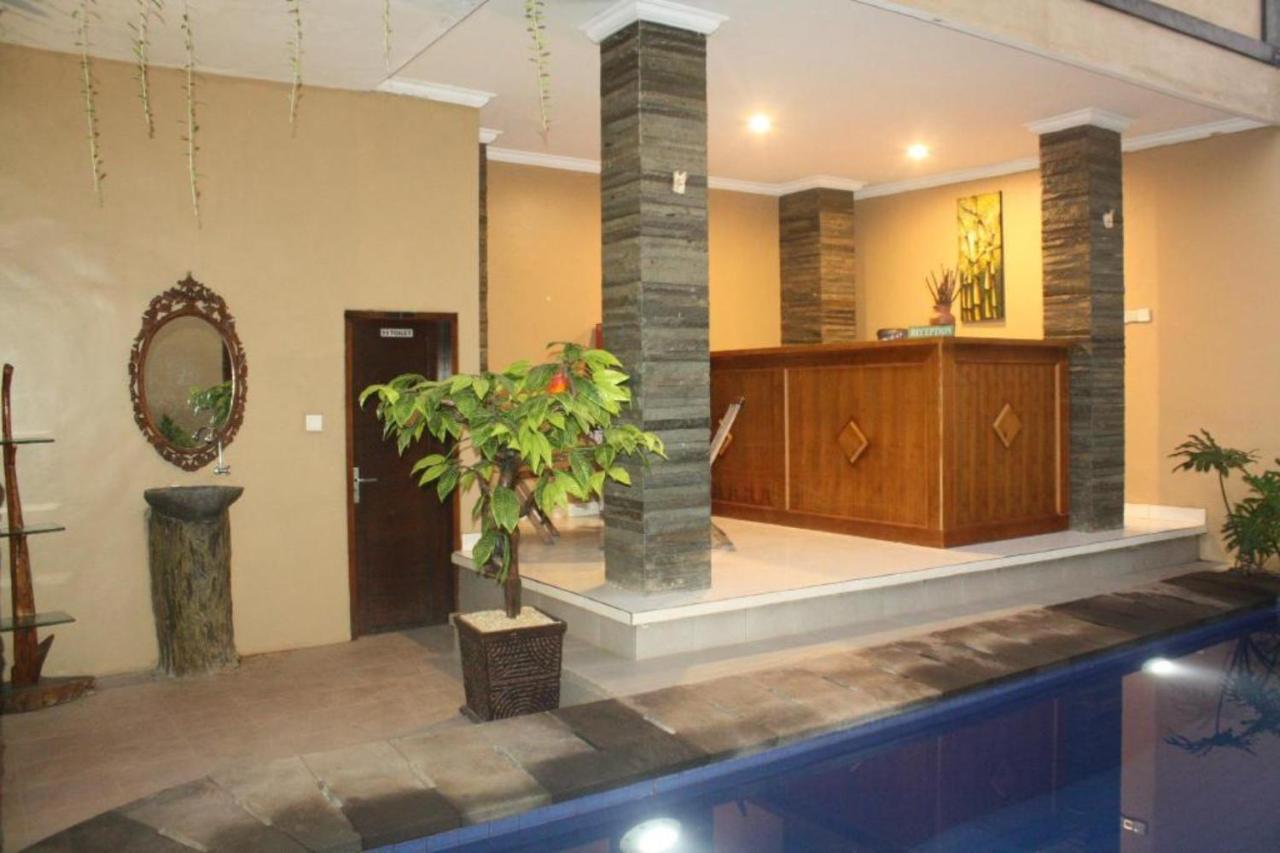 Oyo Flagship 91237 Ratu Guest House Kedunganan 외부 사진
