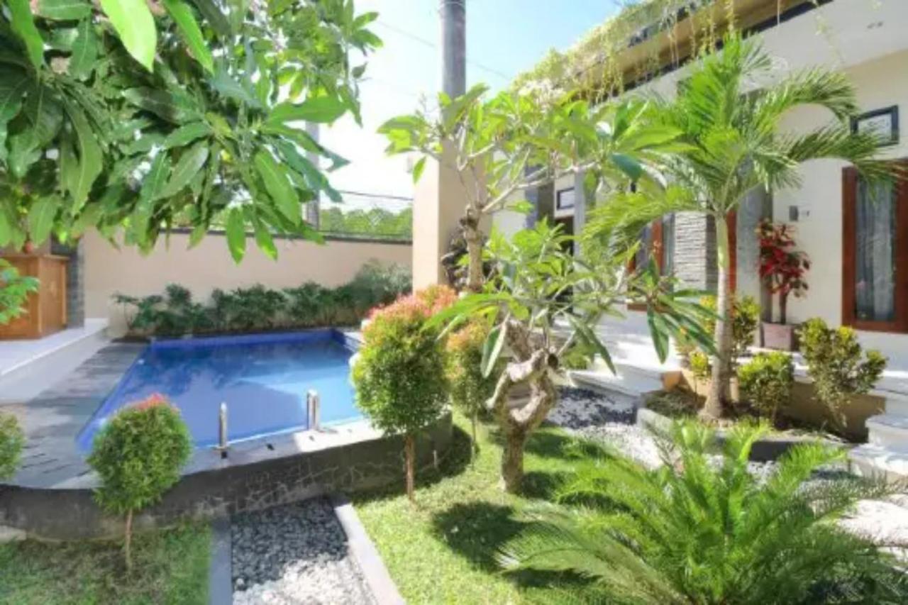 Oyo Flagship 91237 Ratu Guest House Kedunganan 외부 사진