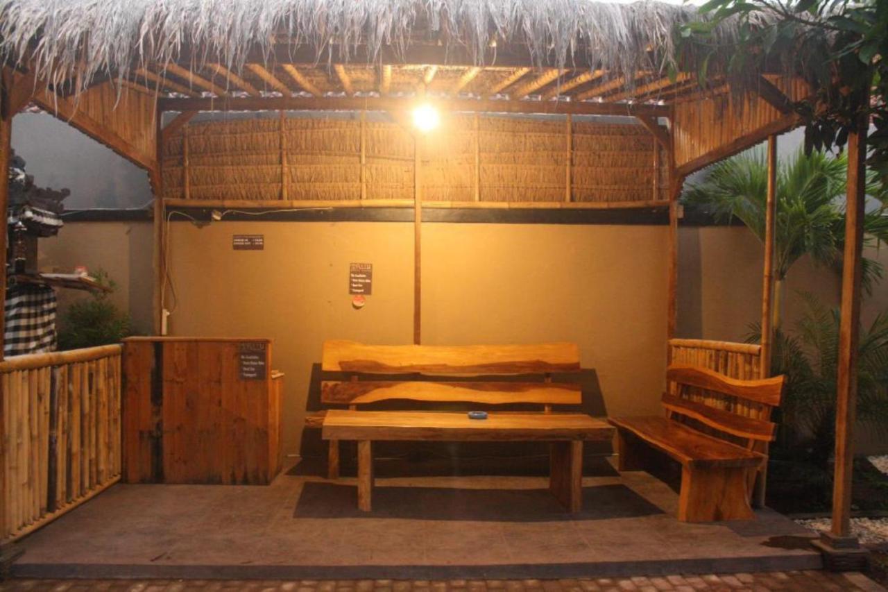 Oyo Flagship 91237 Ratu Guest House Kedunganan 외부 사진