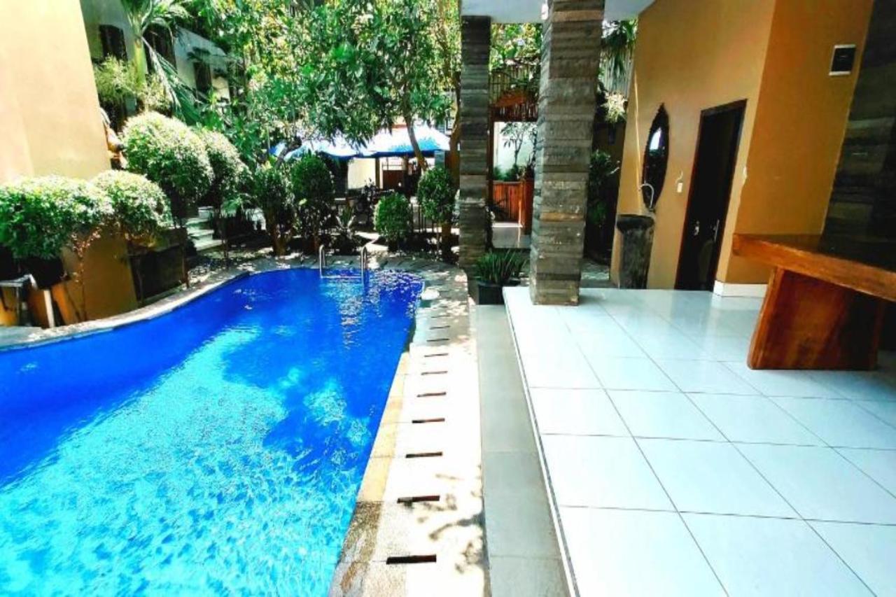Oyo Flagship 91237 Ratu Guest House Kedunganan 외부 사진